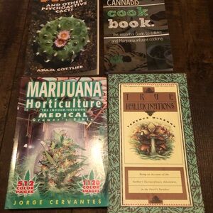 4 books Marijuana Horticulture + Psychedelic Books Bundle - Green Covers